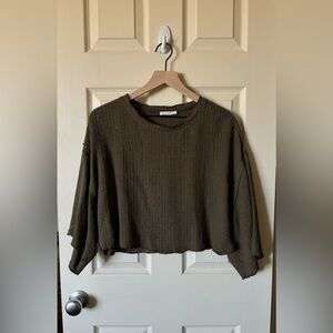 Neuflora Elbridge Top — Olive